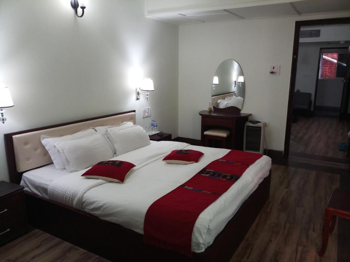 Hotel Japfu Kohima Kültér fotó