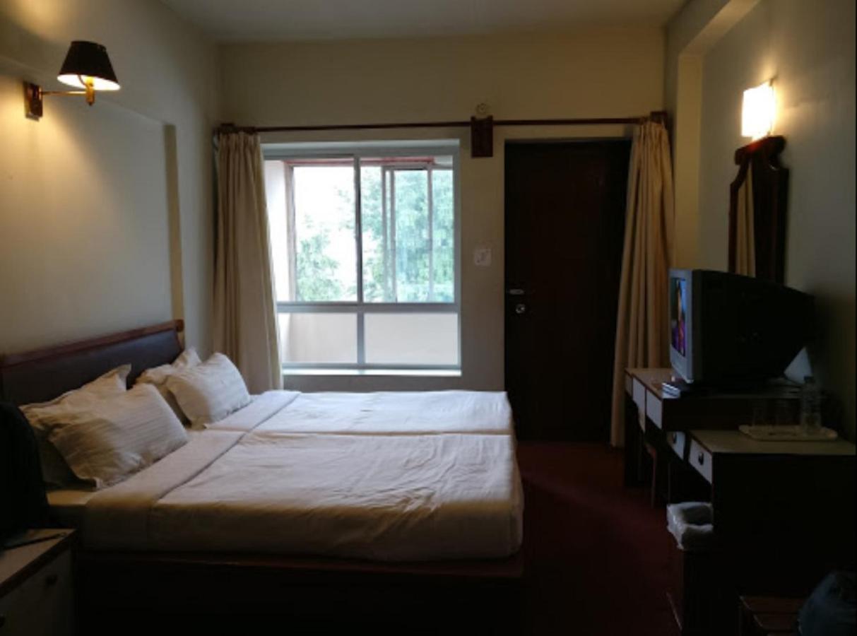 Hotel Japfu Kohima Kültér fotó